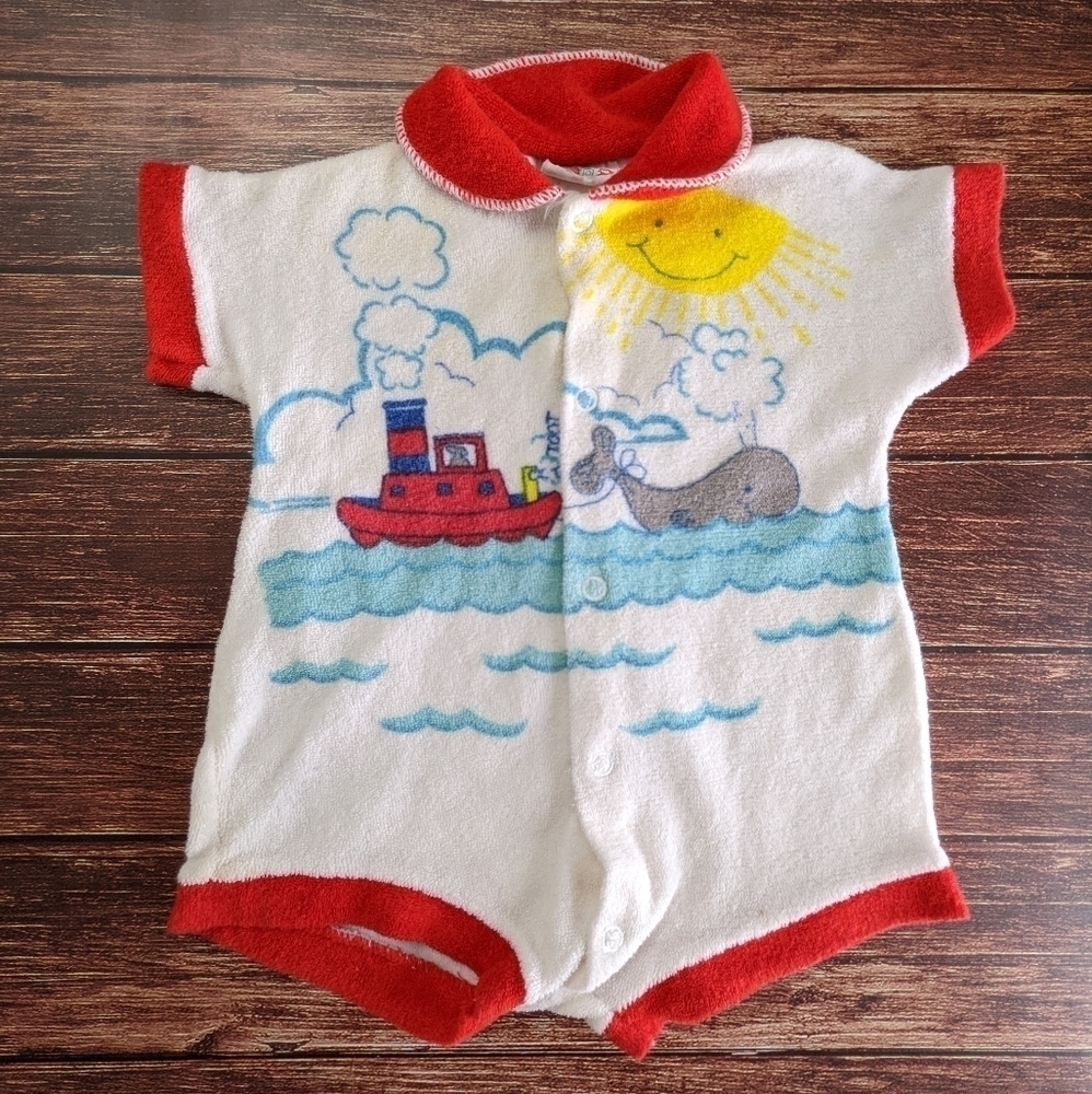 𝅺VINTAGE Baby One Piece Tug Boat Whale Ocean